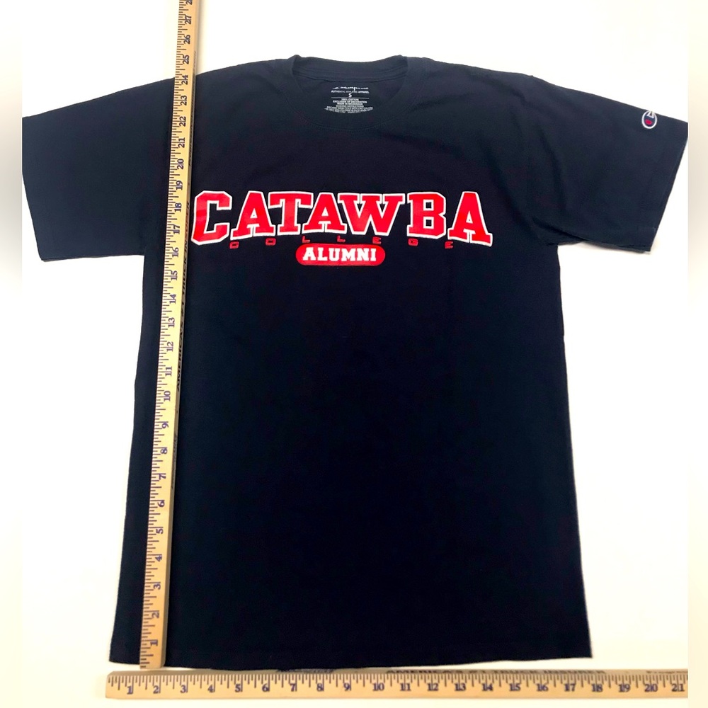 CATAWBA COLLEGE ALUMNI short sleeved tshirt, size women’s S.